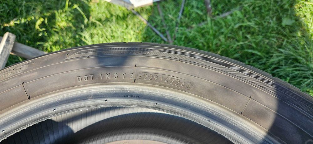 Set Toyo Proxes 235/50R20 100W