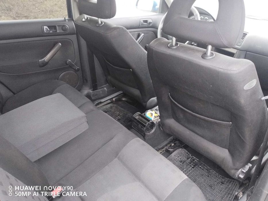 Vw Bora  1.4 75cp Euro4  2002  jante Aer conditionat Fiscal