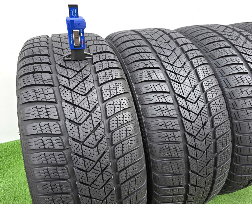 4бр. 225/40/18 PIRELLI Winter Sotozero 3- зимни