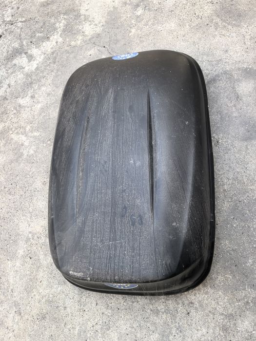 Куфар за таван кола