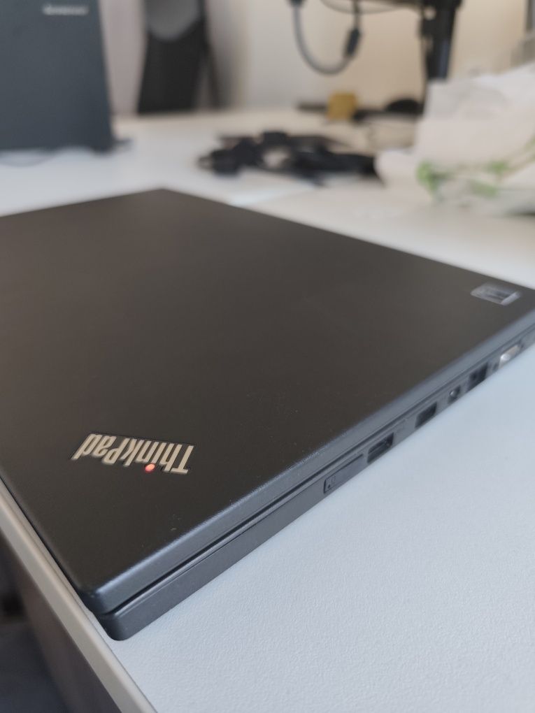 Лаптоп LENOVO L450 + Windows 10 PRO
