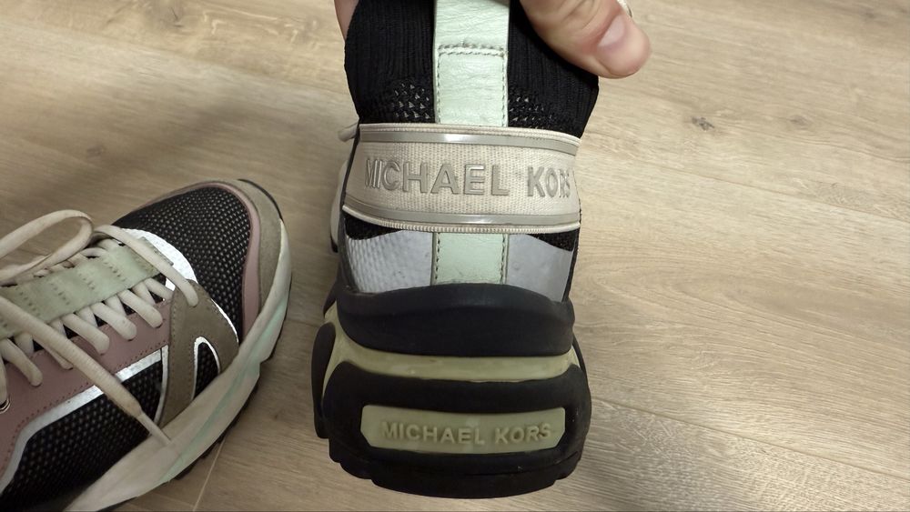 Papuci Michael Kors originali mărimea 44