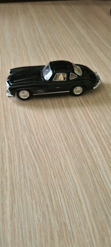 Macheta Mercedes Benz 300 SL 1954 scara