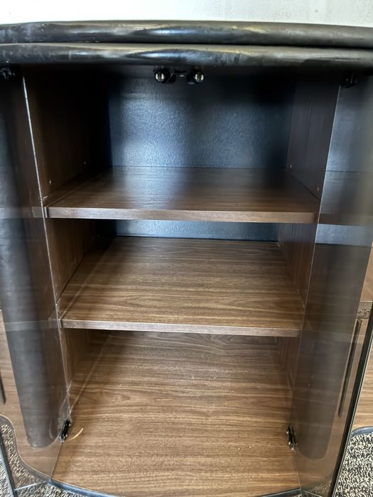 ТВ шкаф- изключително запазен