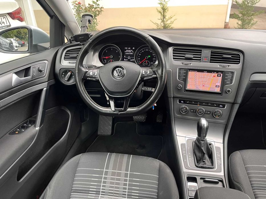 VW Golf 7 Lounge Variant  1.6 TDI PACHET LOUNGE 360