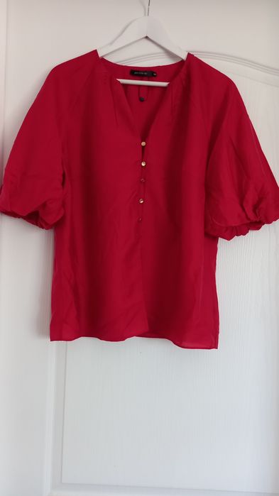 Bluză roșie pentru femei