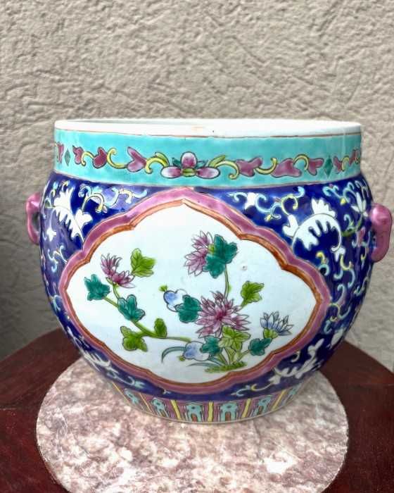 Superb ghiveci chinezesc-portelan emailat-ach.Olanda