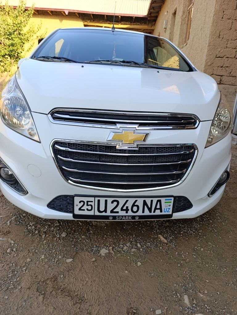 Spark 2  сотилади 5000