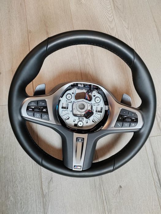 Volan BMW M G20 / G21 / G22 / G26