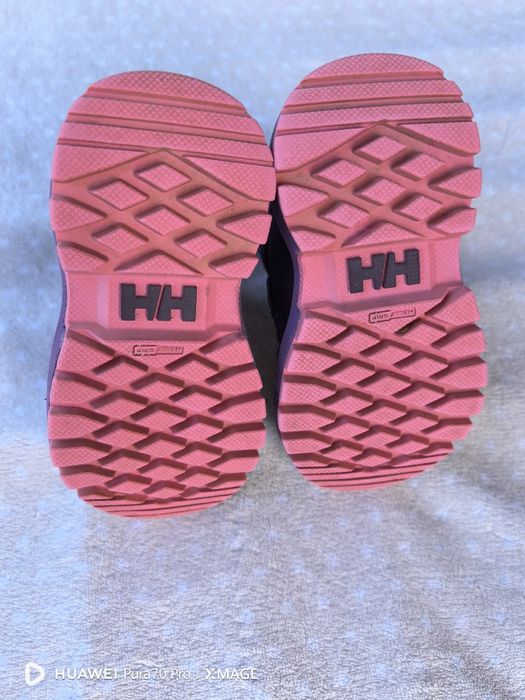 Ботушки за момиче  Helly Hansen  и super fit  gore tex  номер 24