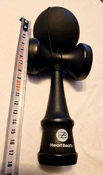 Kendama cu grip excelent mata bila 18 cm