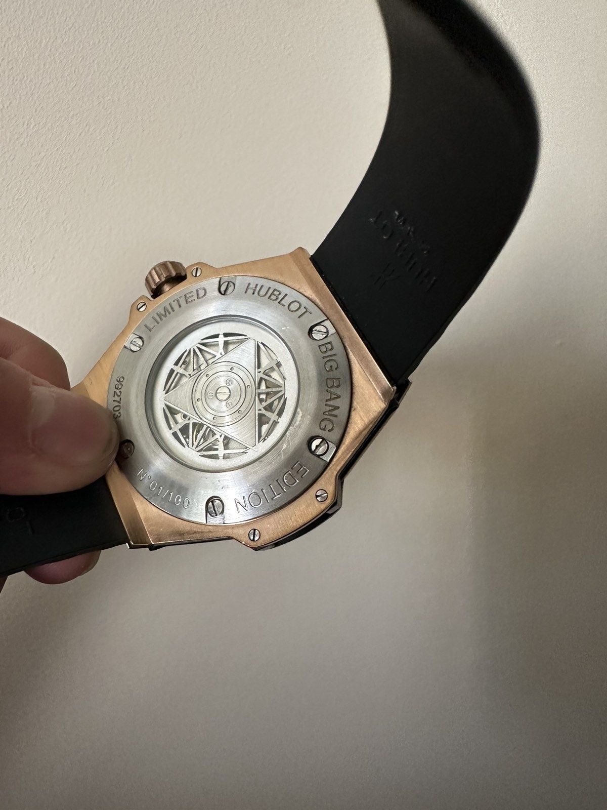Мъжки луксозен часовник Hublot Big Bang  Sang King Gold