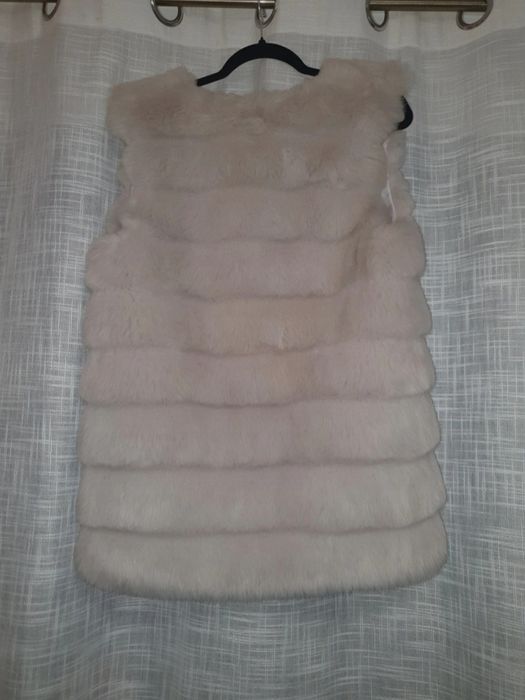 Vesta cu blana artificiala