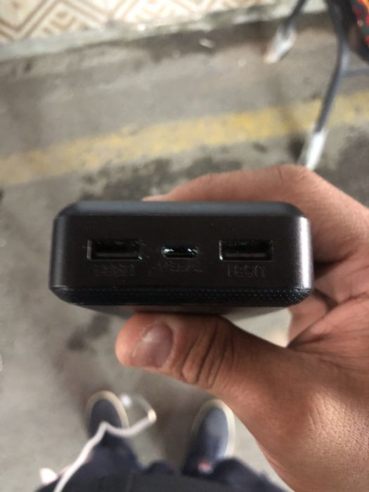 Повербанк на 20000 работает