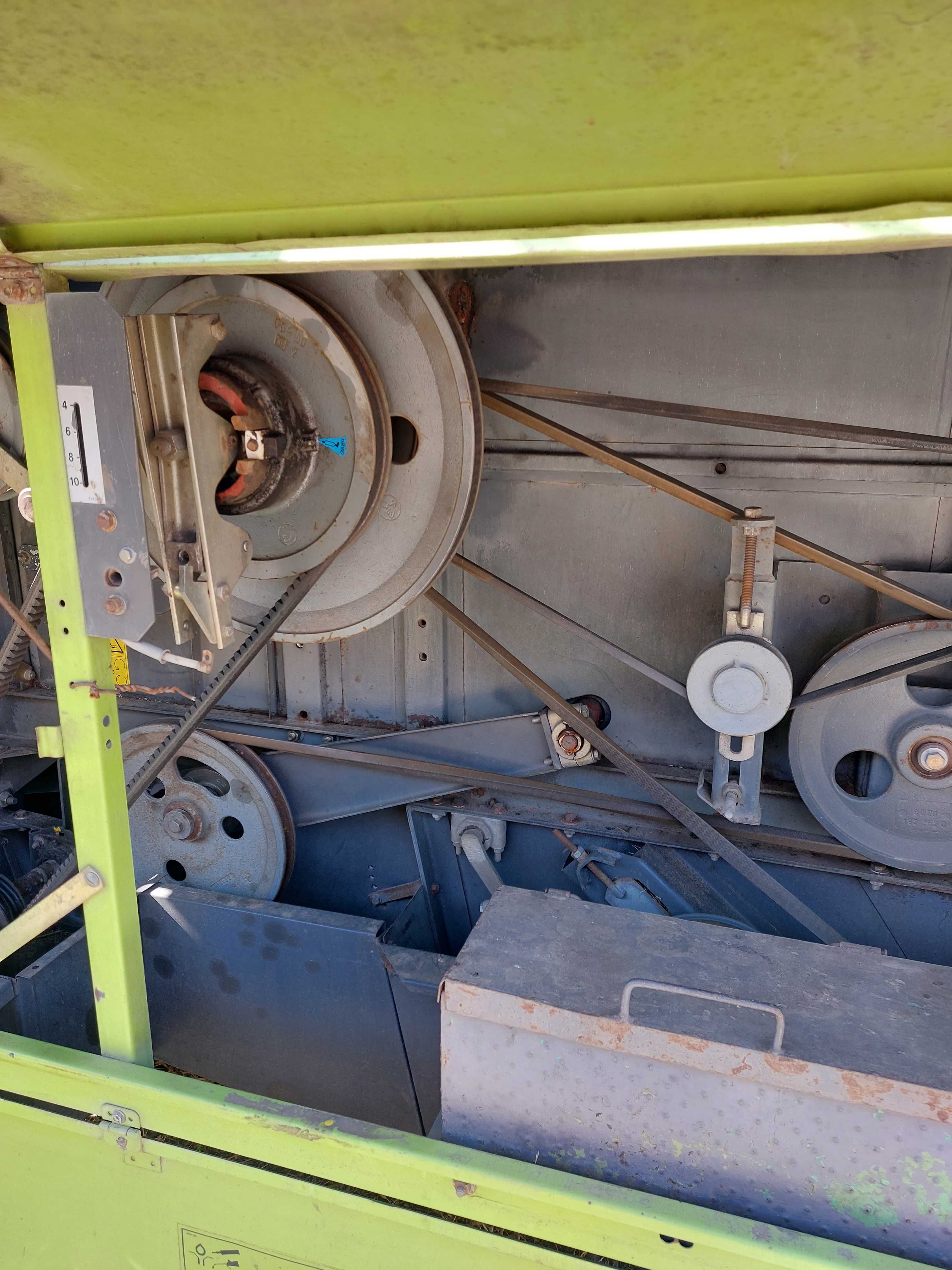 Combina claas dominator 150