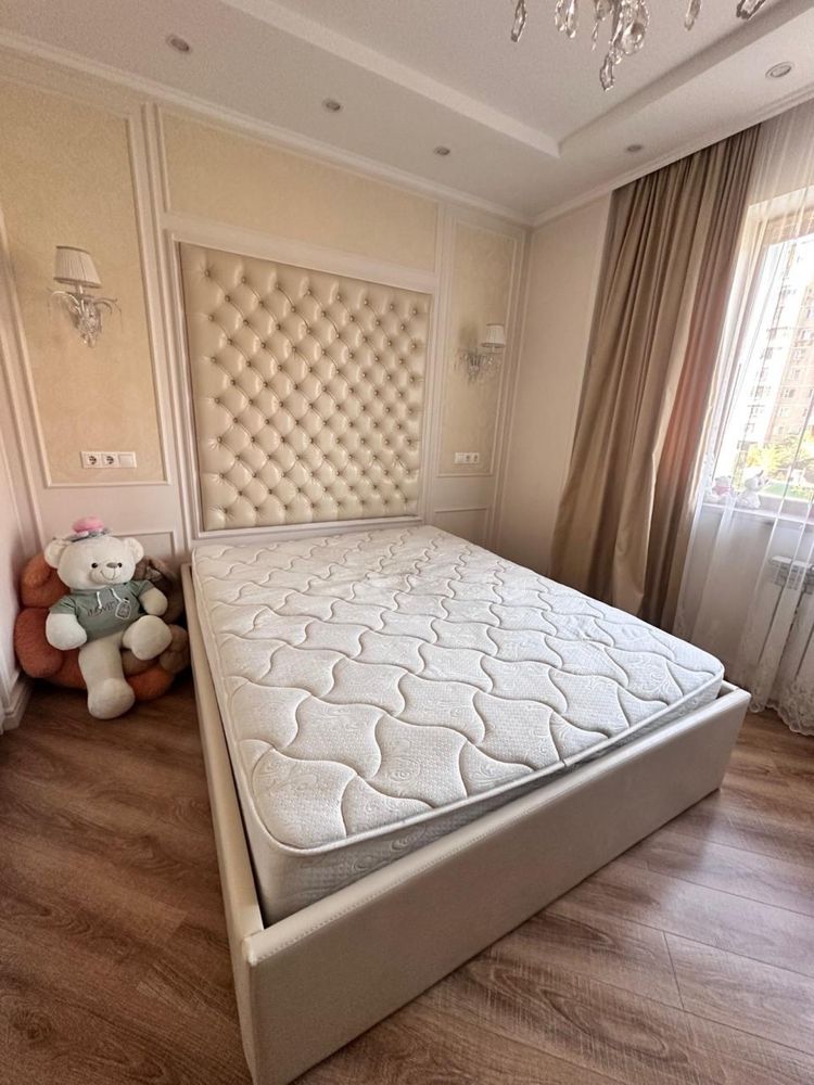 Продается матрас 160*200