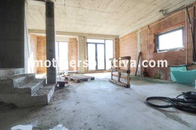 Продава се Къща в Пловдив, Беломорски - 194 кв.м за 921 €/кв.м - Снимка #5