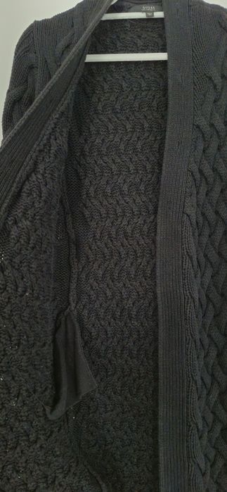 Велурено яке Zara, жилетка Guess, Peak