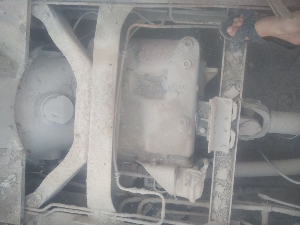 Сканиа 111 мотор каробка кардан сотилади зборий фура хунга экскаватор
