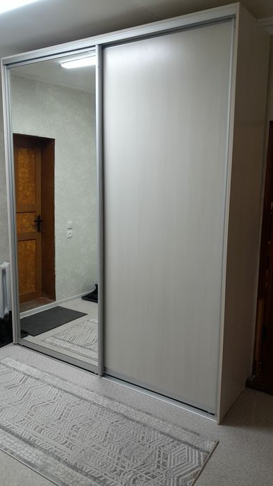 Шкаф купе для прихожей,спальни