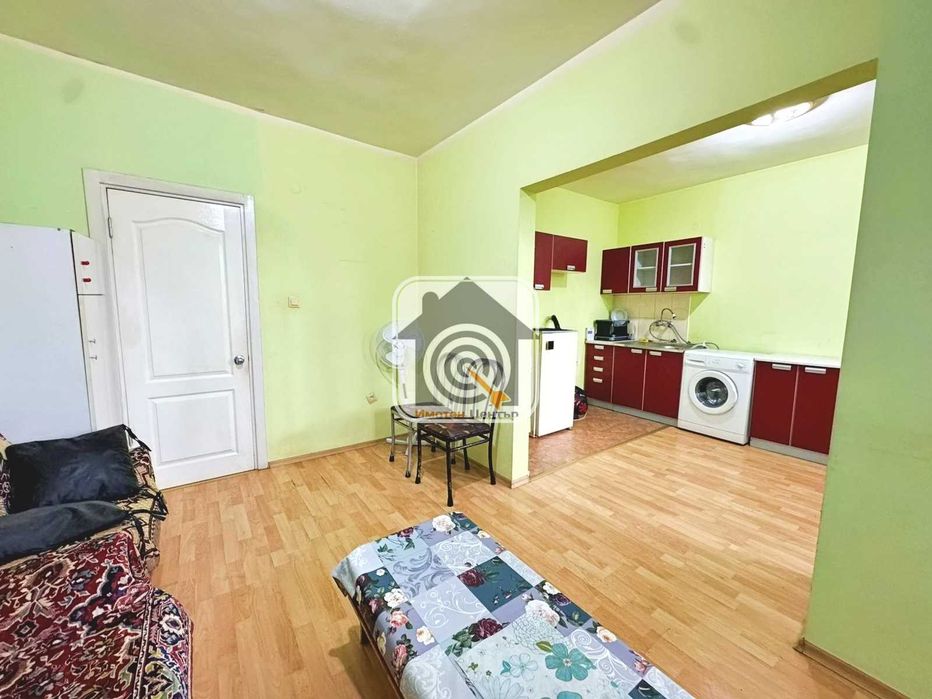 Продава 2-стаен апартамент