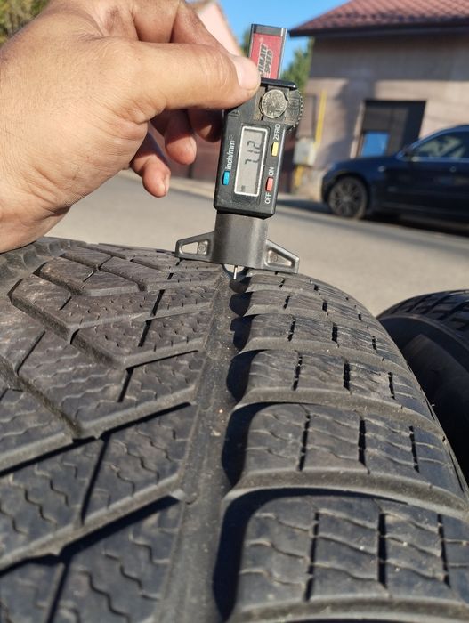 4 buc 215 60 16  Pirelli iarna, dot 2023/2022