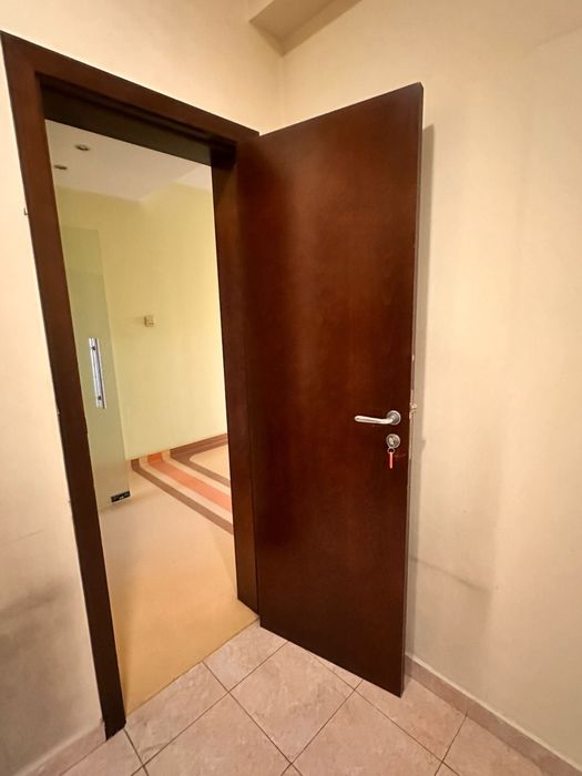 Интериорни врати