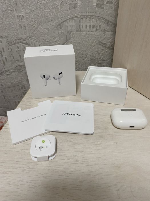 AirPods Pro наушники. Оригинал