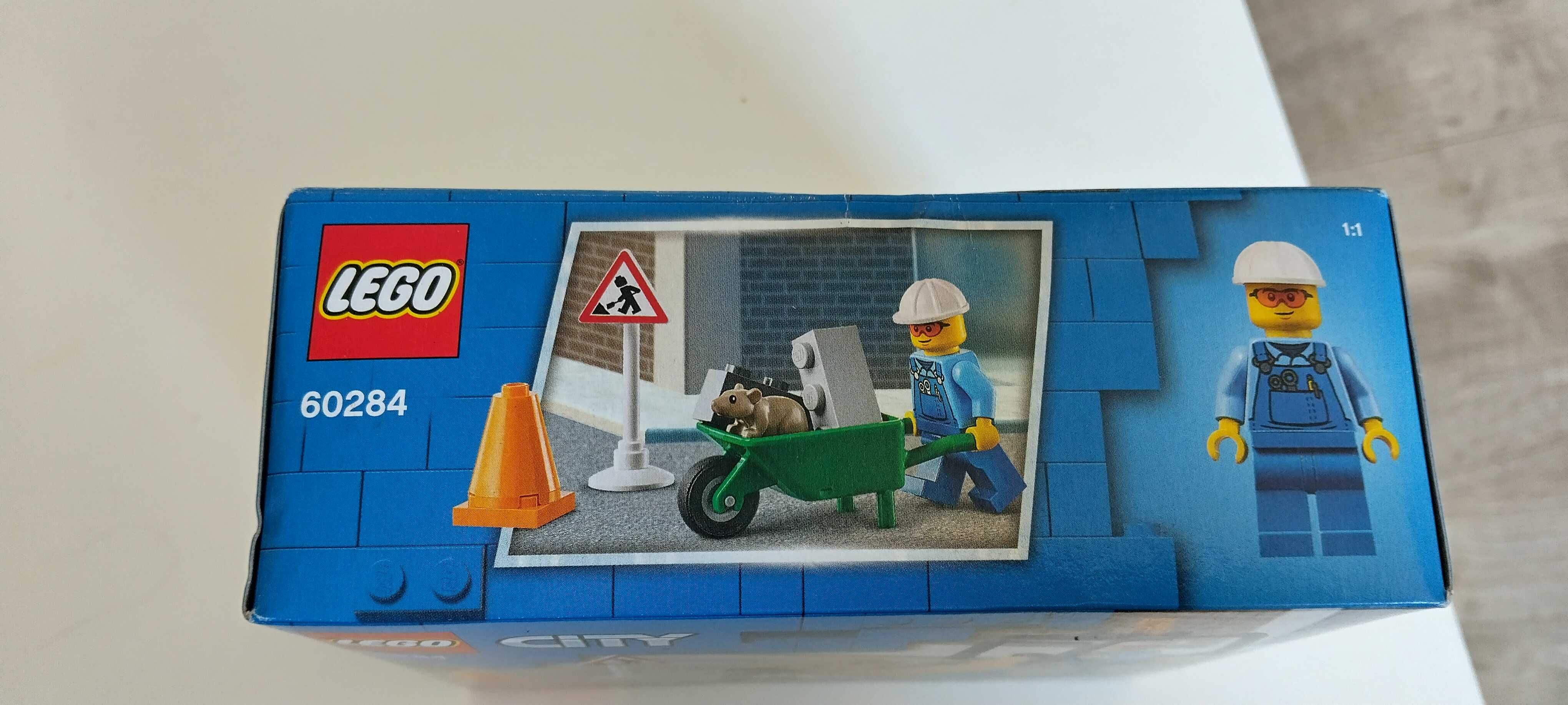 Конструктор LEGO City Камион за пътни ремонти 60284