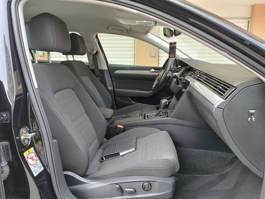 VW Passat *** Сервизна история *** Отлично състояние ***