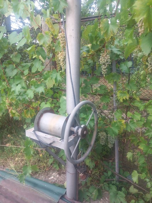 Vand macara cu scripete si tambur pentru put