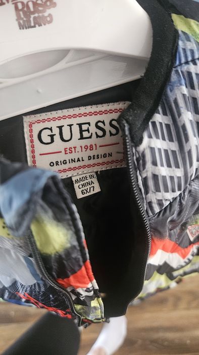 Geaca Guess multicolora