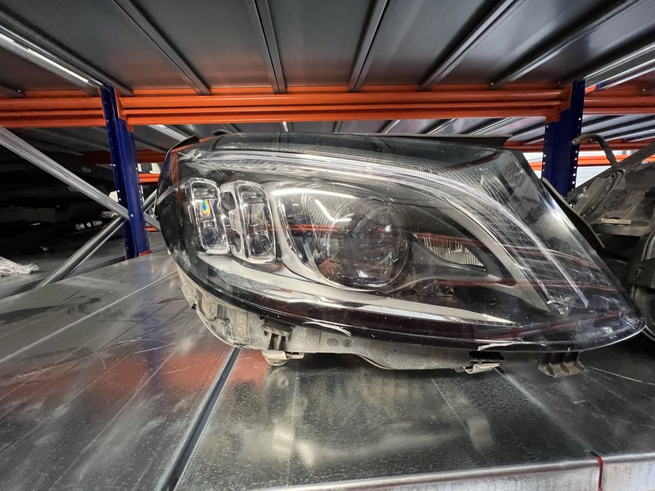 Mercedes W205 C класа фейс Multibeam Led фарове