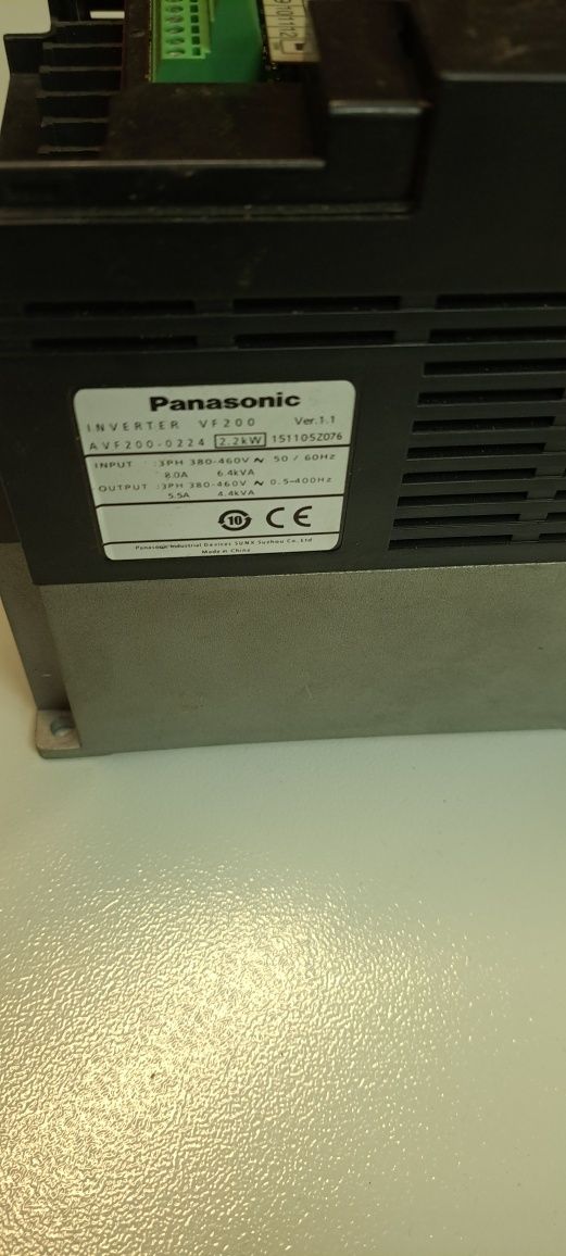 Vând convertizor frecventa Panasonic 380v 2.2kw