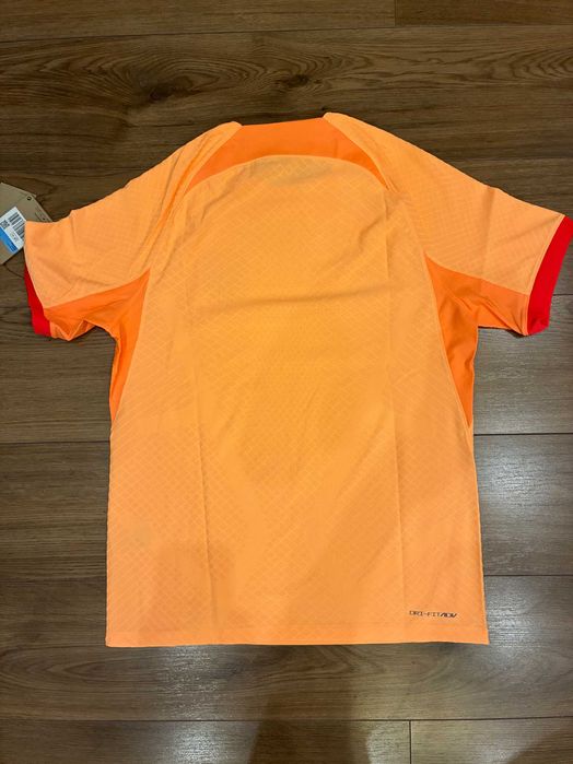 Нови оригинални екипи на Атлетико Мадрид различни размери и цени