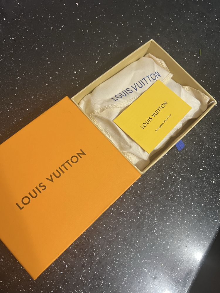 Portofel Louis Vuitton