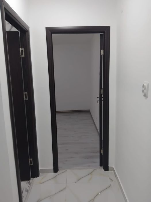 Apartament cu doua camere la parter