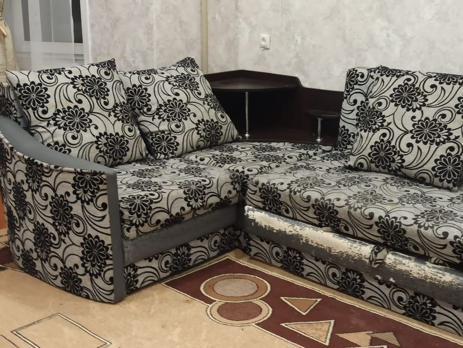 Продам угловой диван