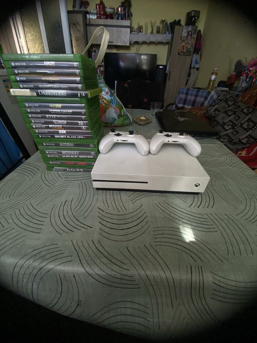 Xbox one s 500gb