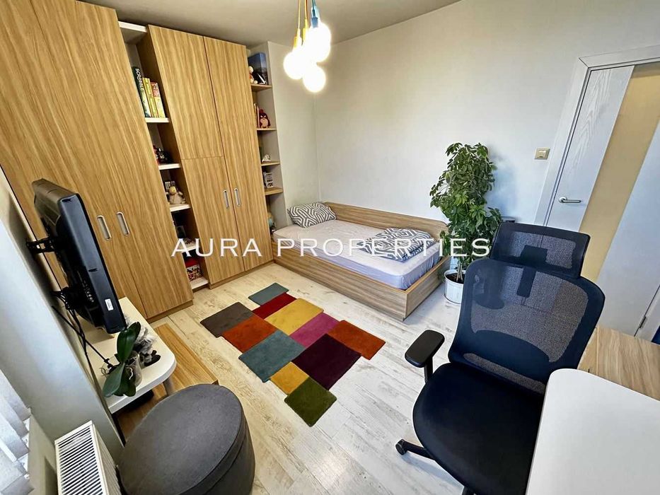 Продава се Тристаен апартамент в Разград, Житница - 75 кв.м за 1823 €/кв.м - Снимка #8