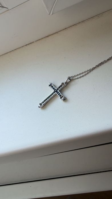 Cruce cu diamante si safire Tailor