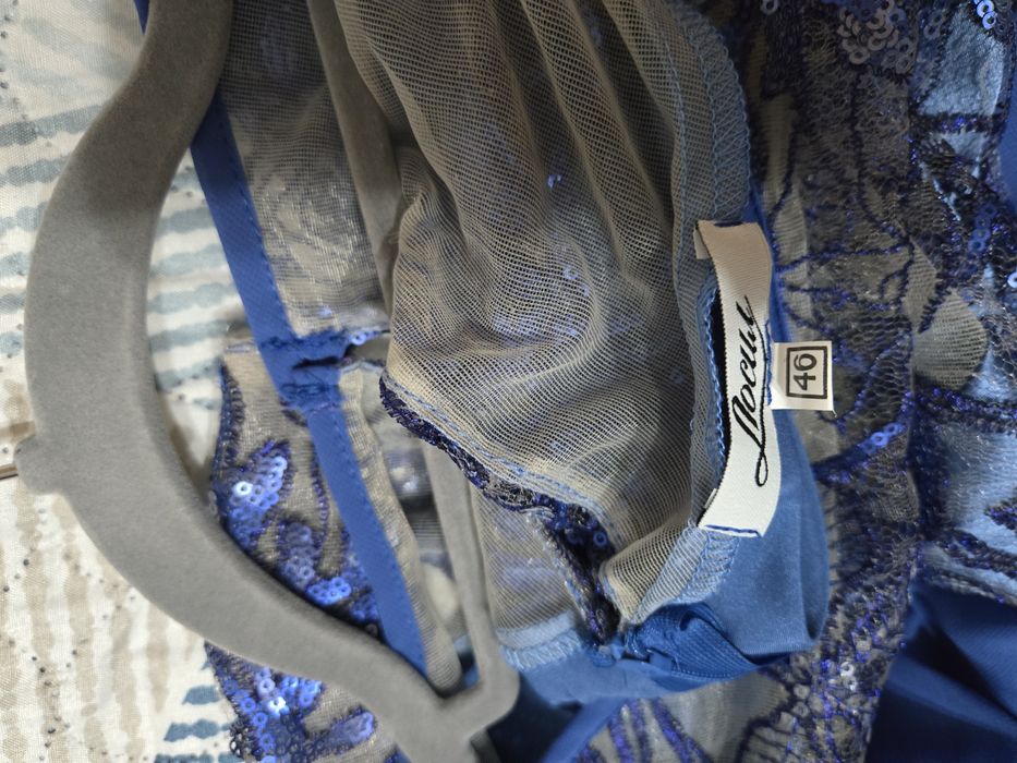 Уникална официална рокля