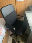 Scaun de birou negru