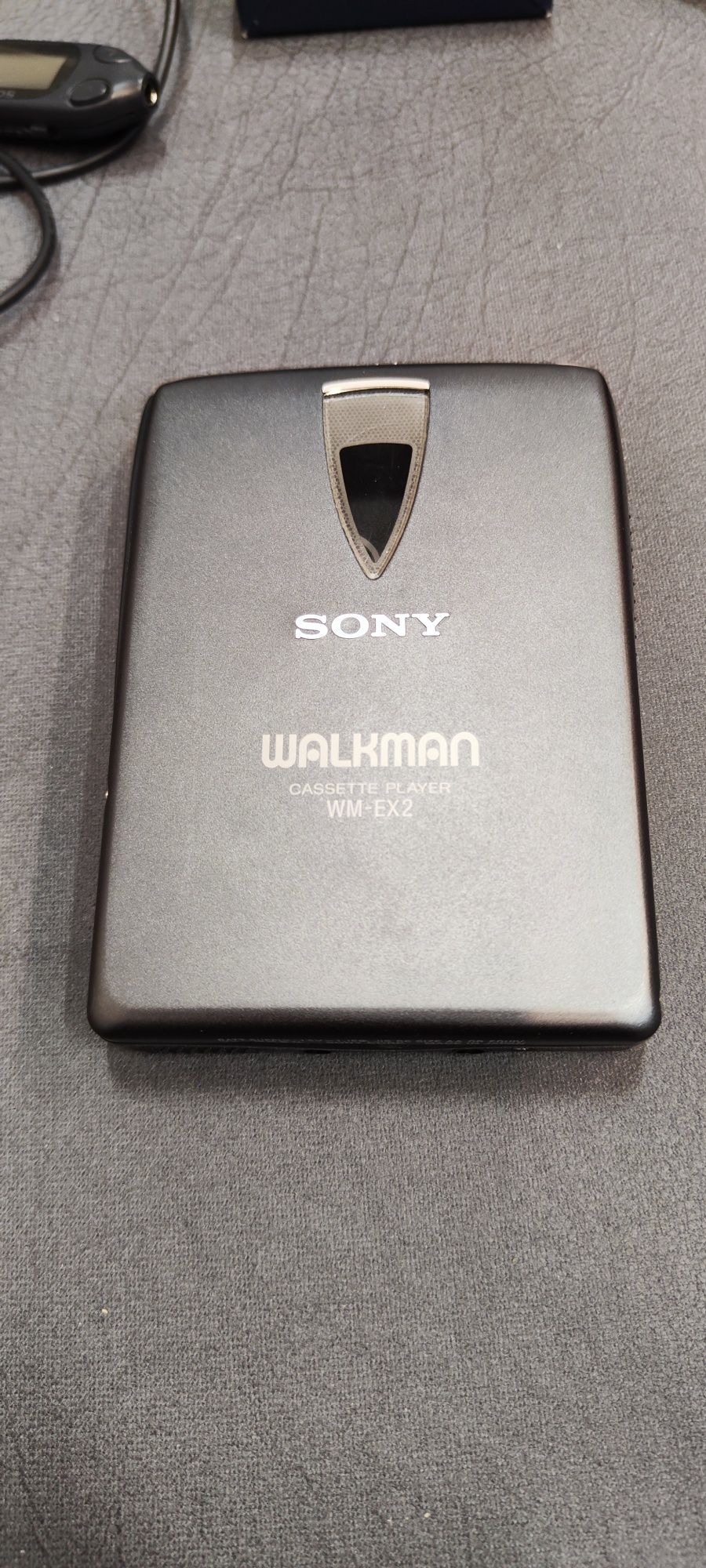 Продавам уокмен Sony WM- EX2