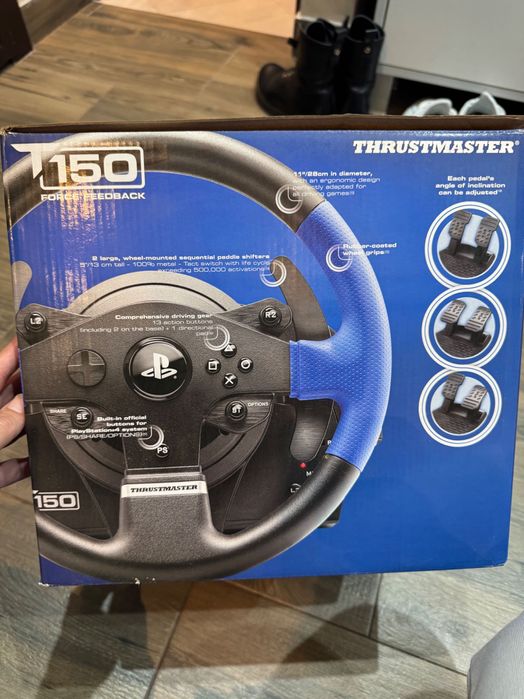 Волан Thrustmaster T150 за PlayStation 4