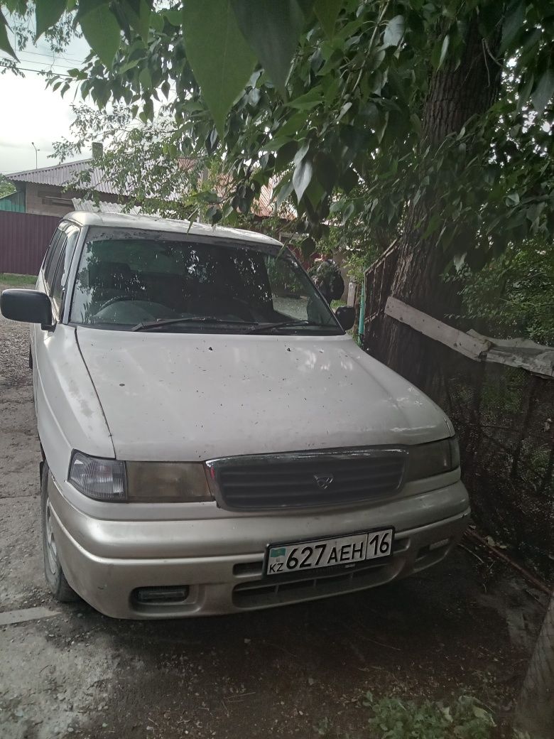 Продам Мазду MPV