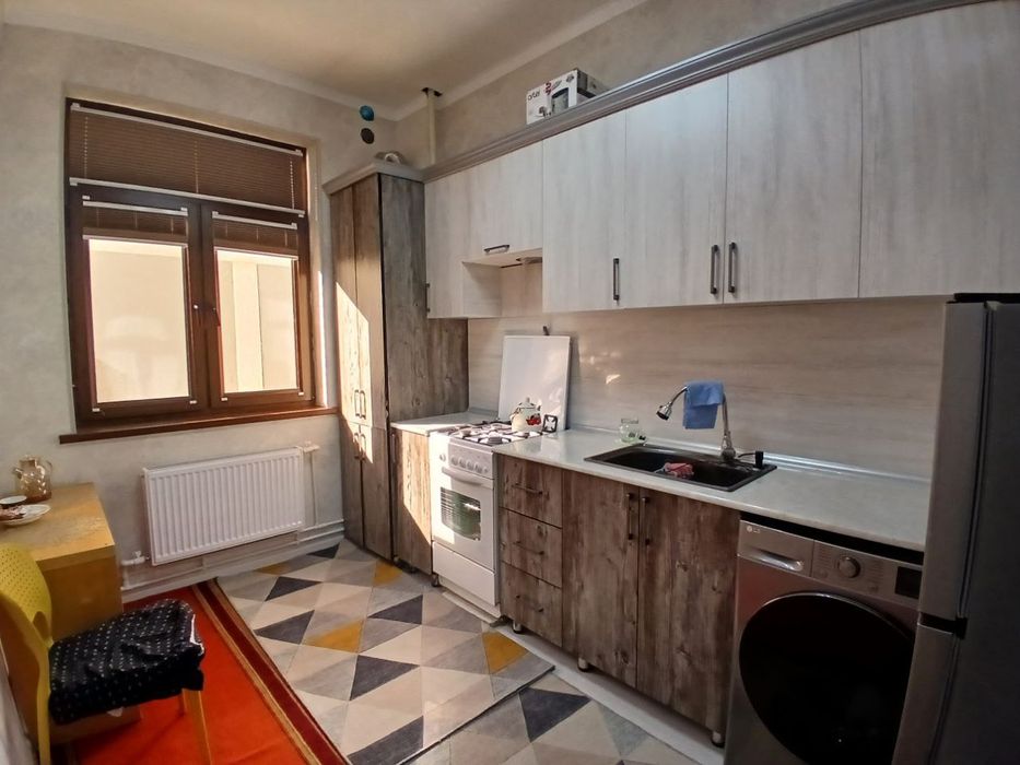 1 xonali lyuks kvartira uy xonadonijaraga beriladi