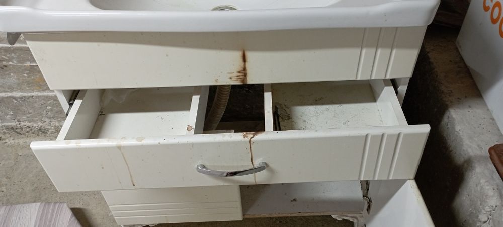 Раковина сотилади