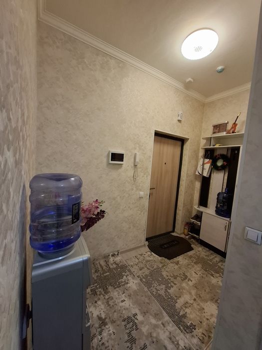 Янги дархон 1 квартира сотилади