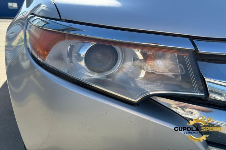 Far dreapta Ford Edge 1 [facelift] [2011 - 2015]